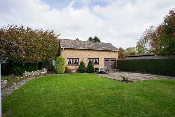 Vrijstaand huis met vrijstaande garage te koop Margraten, Sprinkstraat 75 Hélène TERRA Makelaardij